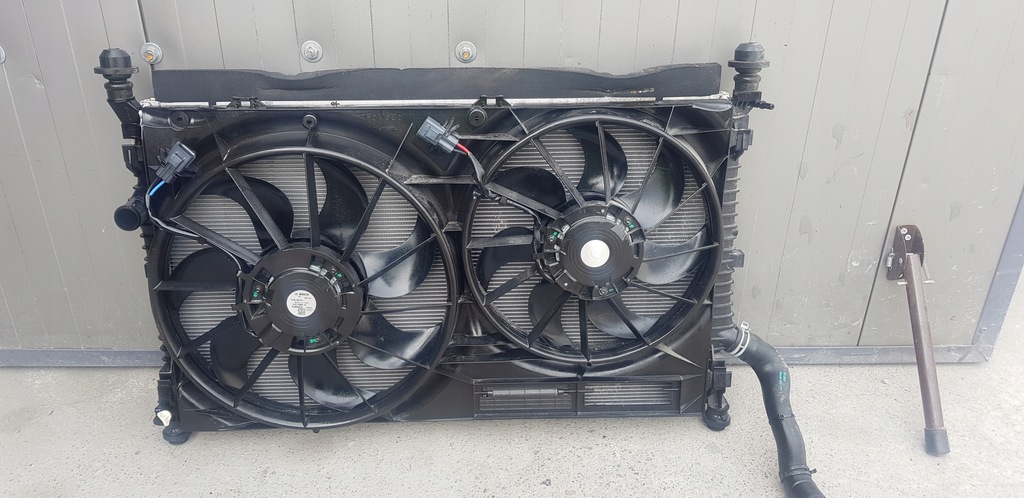 фото №1, Радиатор комплект ford transit mk8 2.0tdci 18r