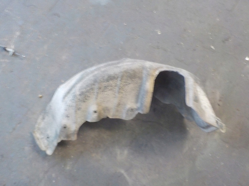 фото №1, Toyota corolla 2018r 1.4 d4d подкрылок правый задняя