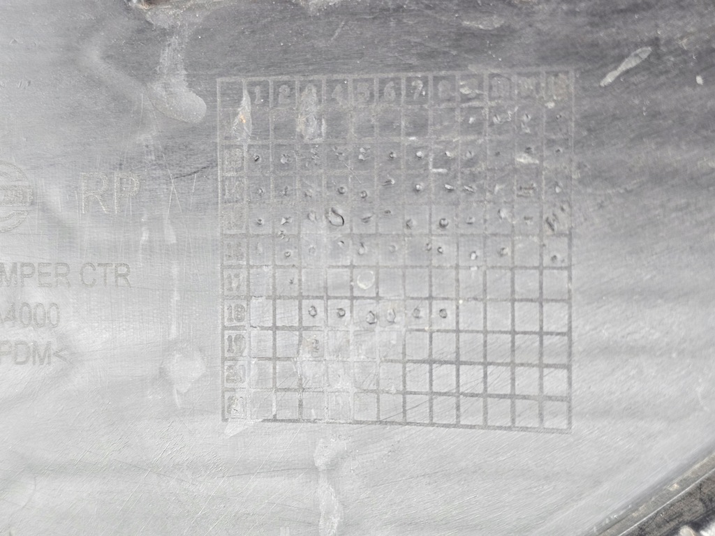 фото №16, Решітка середня бампера kia carens iv 4 2013-2016 перед