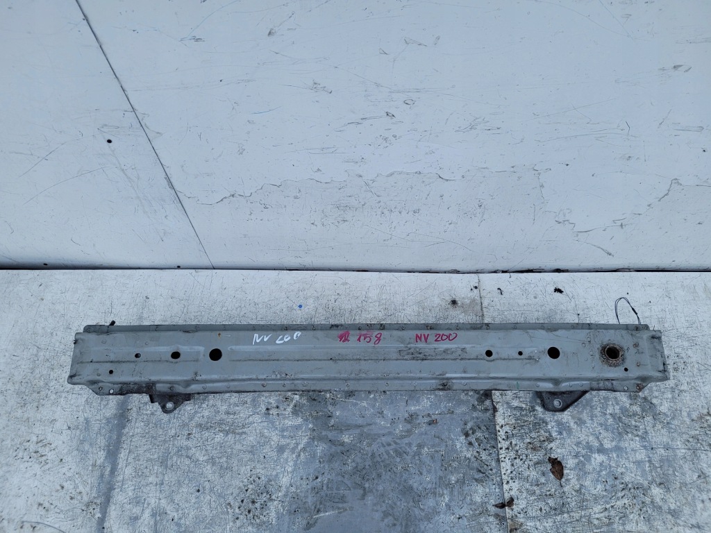 фото №1, Nissan nv200 балка pod бампер перед