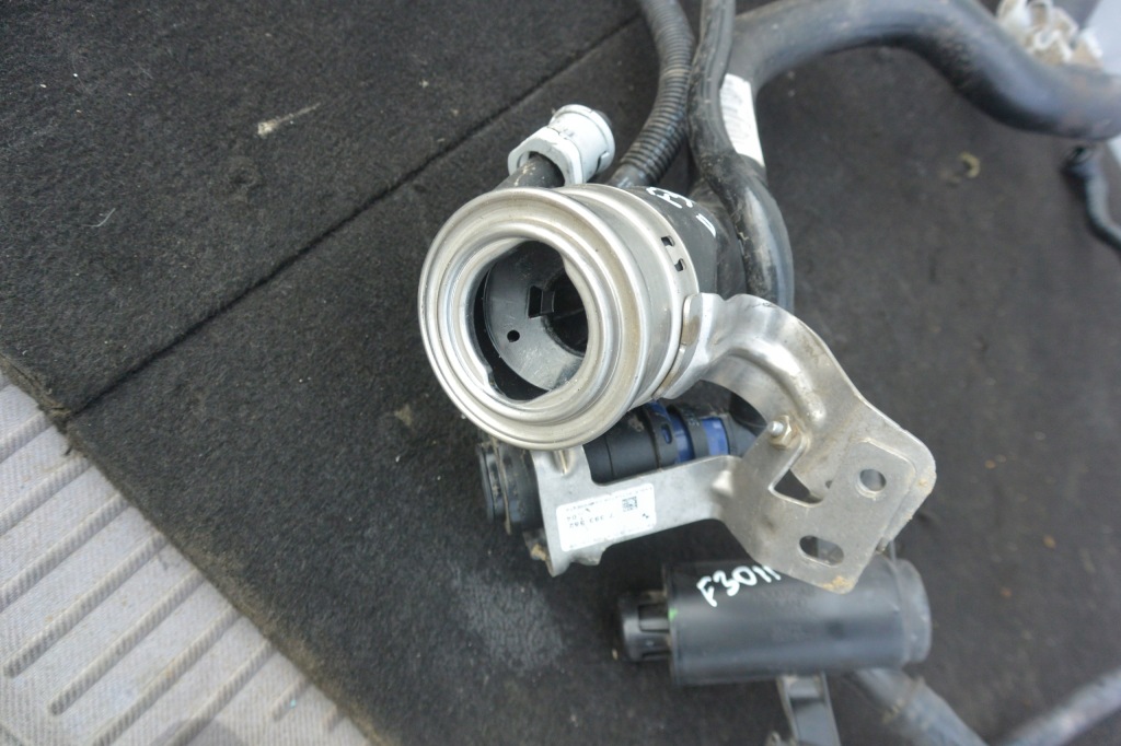 фото №13, Бак пального bmw 3-seria f30 330e