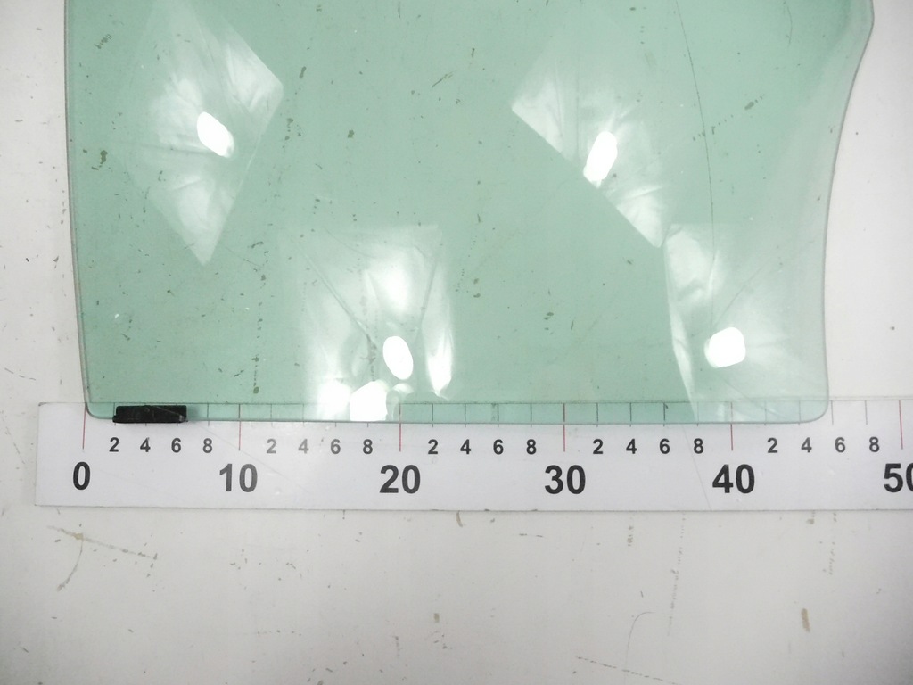 фото №8, Стекло дверь задних левых alfa romeo 60688138