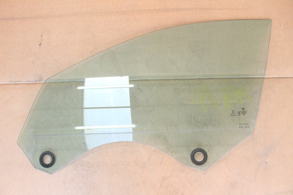 фото №1, Bmw 6 gt g32 скло двері перед лівий as2 17 rok