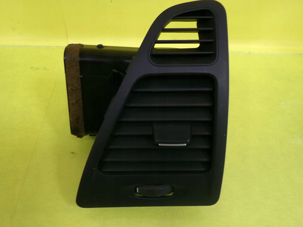 фото №1, Решітка обдув renault laguna iii права 1001022 nr183