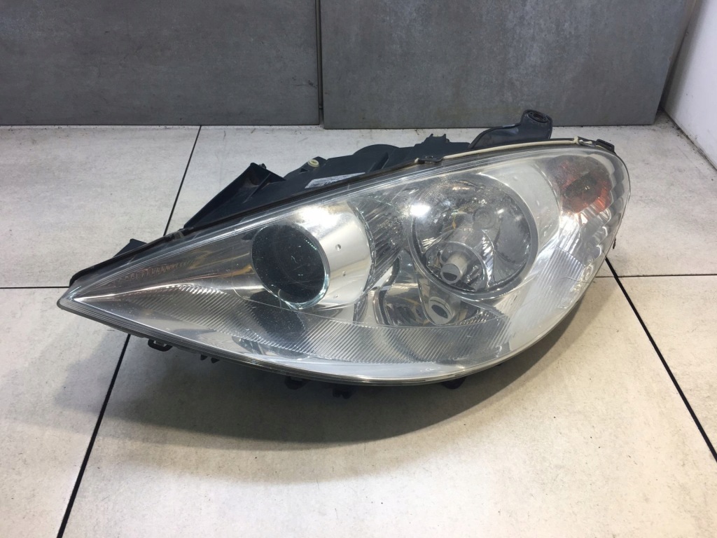 фото №1, Лампа левый перед ксенон peugeot 807 1494312080