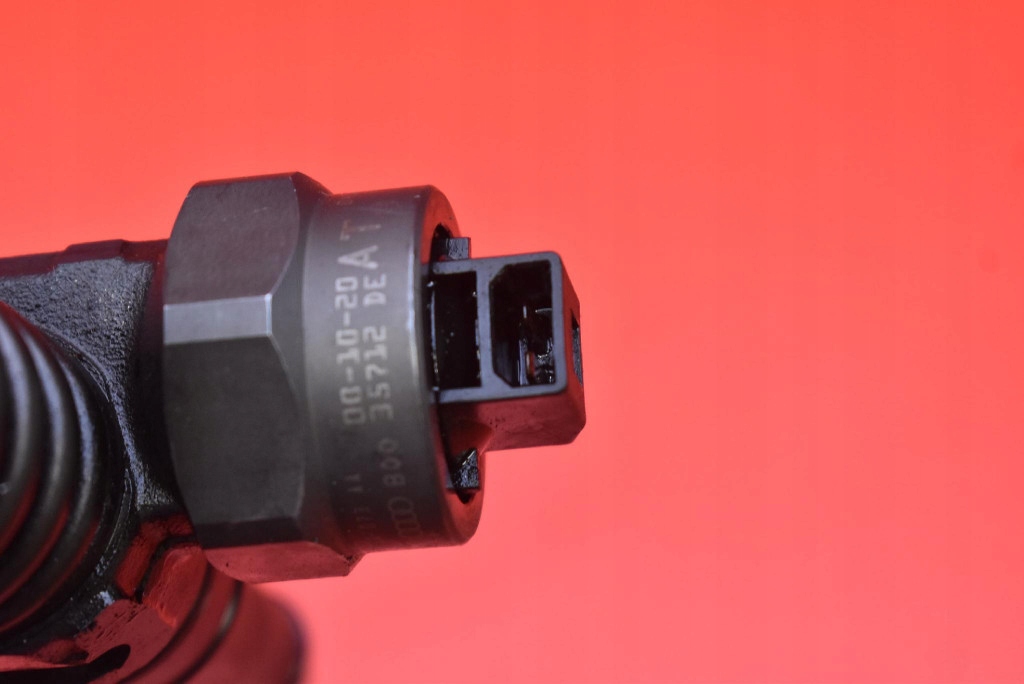 фото №8, Інжектор насос-форсунка 0414720028 038130073aa audi a3 8l 1.9 tdi 100 km 00-03