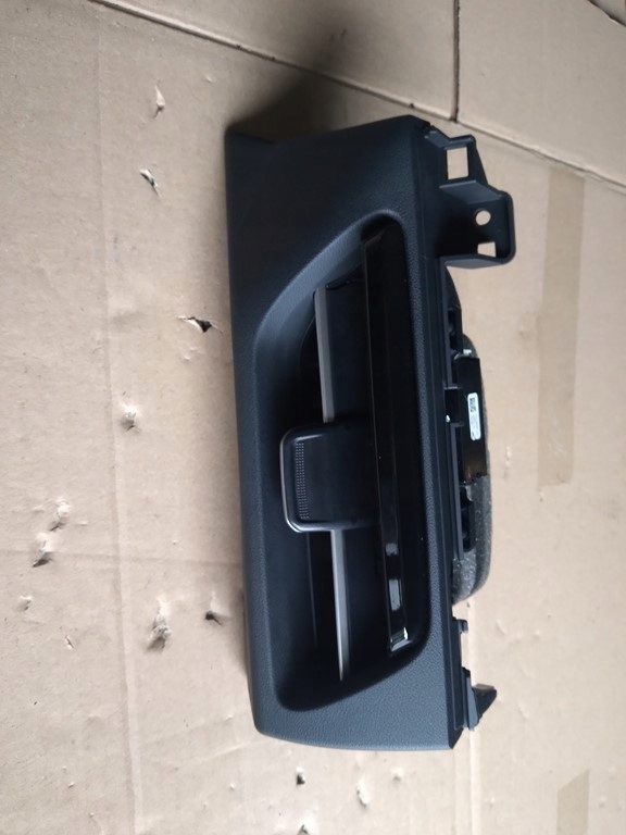 фото №1, Kia ev6 ev-6 решітка обдув 84739-cv100