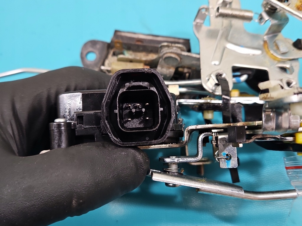 фото №5, Замок кришки задня hyundai h1 ii hb