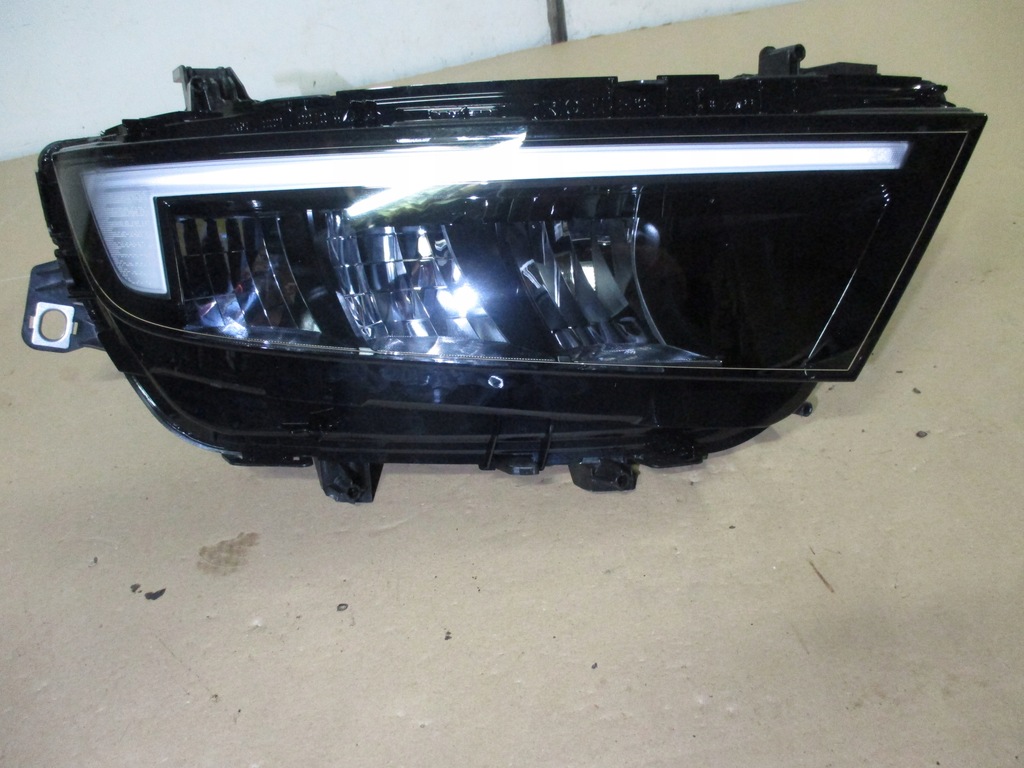 фото №12, Лампы перед правая+ левая opel astra l 6 vi 22r led 12690010020l,12690020020r