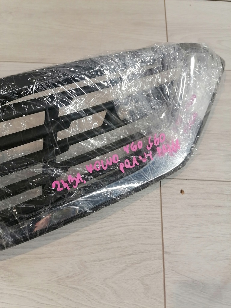 фото №9, Volvo s60 v60 решётка правый перед 31688827