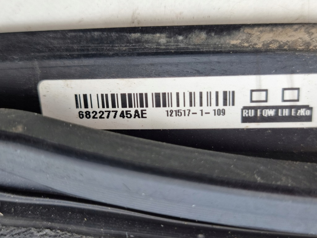 фото №7, Chrysler pacifica 3.6 стекло кузовная левая водителя 17r