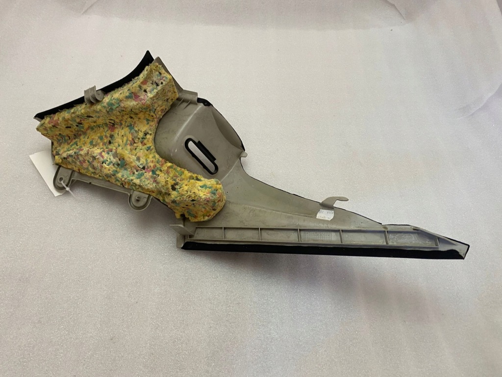 Mercedes-benz cls c218 amg 2017 element отделка стойка a2186900601 в Украине