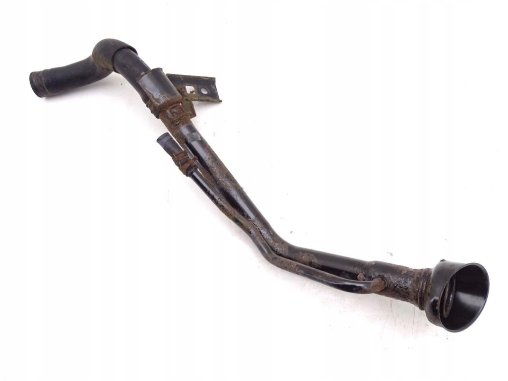 Купити Nissan note e11 06-12 1.4 16v труба заливна горловина пального