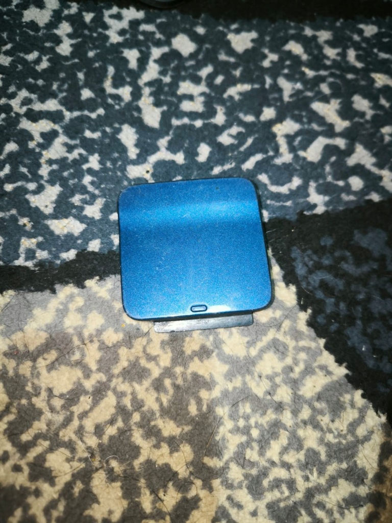 Купити Заглушка фаркоп бампера bmw 1 f40 8739125