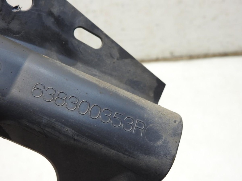 фото №5, Защита кронштейн правый перед renault megane iv 638300353r