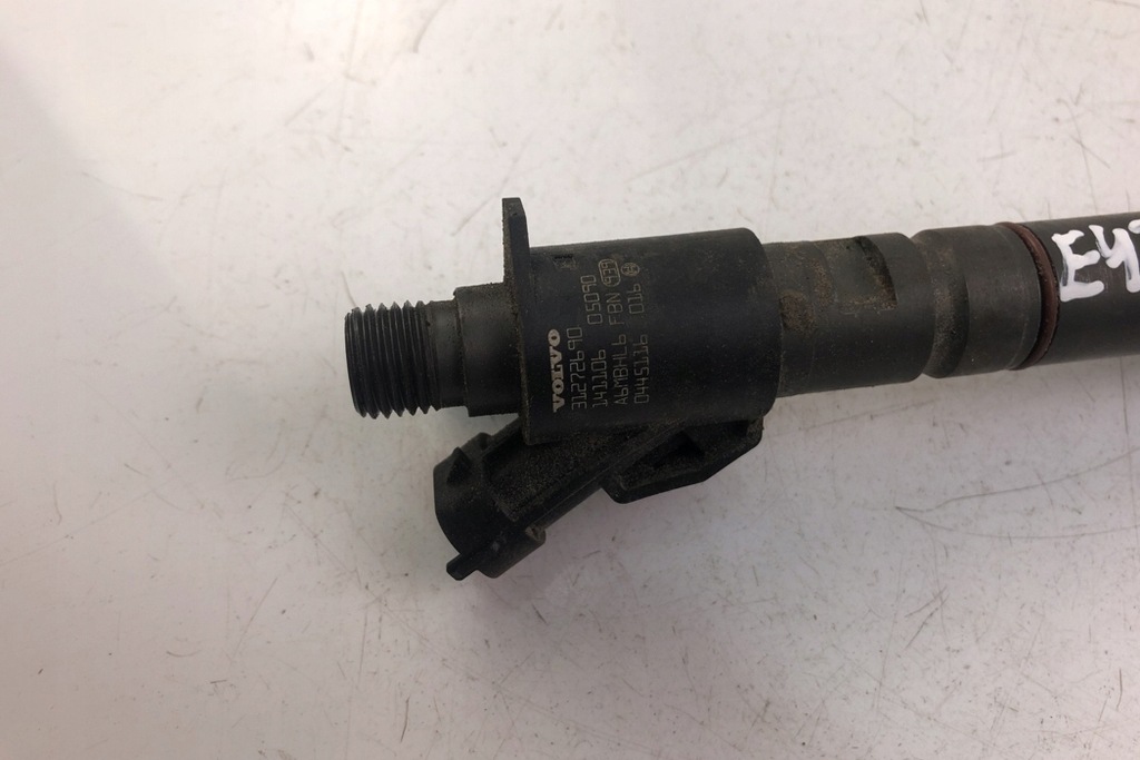 фото №1, Инжектор volvo xc60 31272690 2014