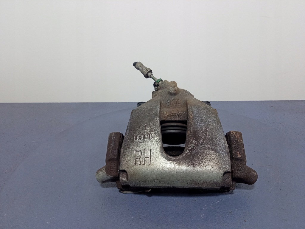 фото №1, Ecosport ii 1.0 eb супорт гальмівний перед правий