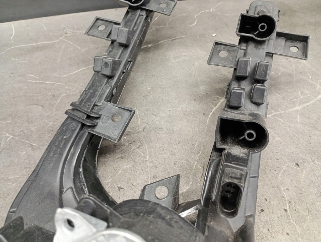 Противотуманная фара led drl правый движение dziennej vw golf gte e-golf vii новая Цена