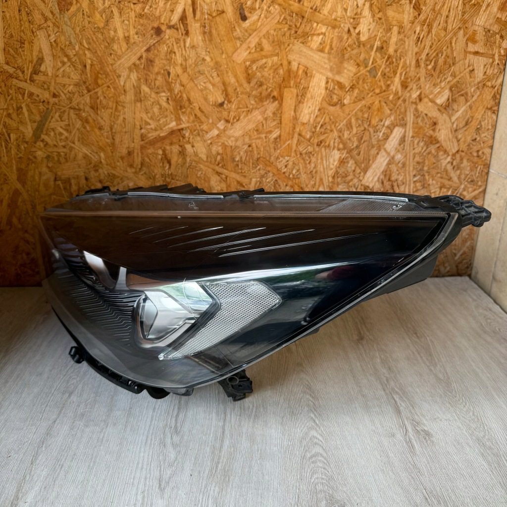 Фара левая правый  фонари передние комплект ford kuga 2 mk2 рестайлинг  led 2019 год Киев