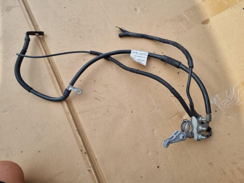 фото №1, Клемма минусовая шланг lancia delta iii 51812485