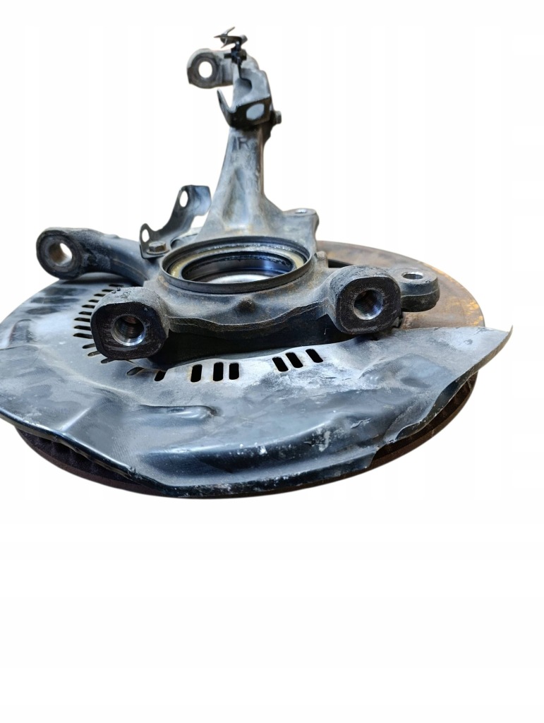 Поворотний кулак передня перед сторона права toyota sequoia xk60 432110c012 Київ