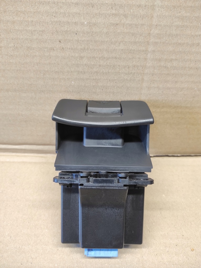 фото №4, Кнопка рычаг ручка тормоза ручного renault espace iv 8200550545