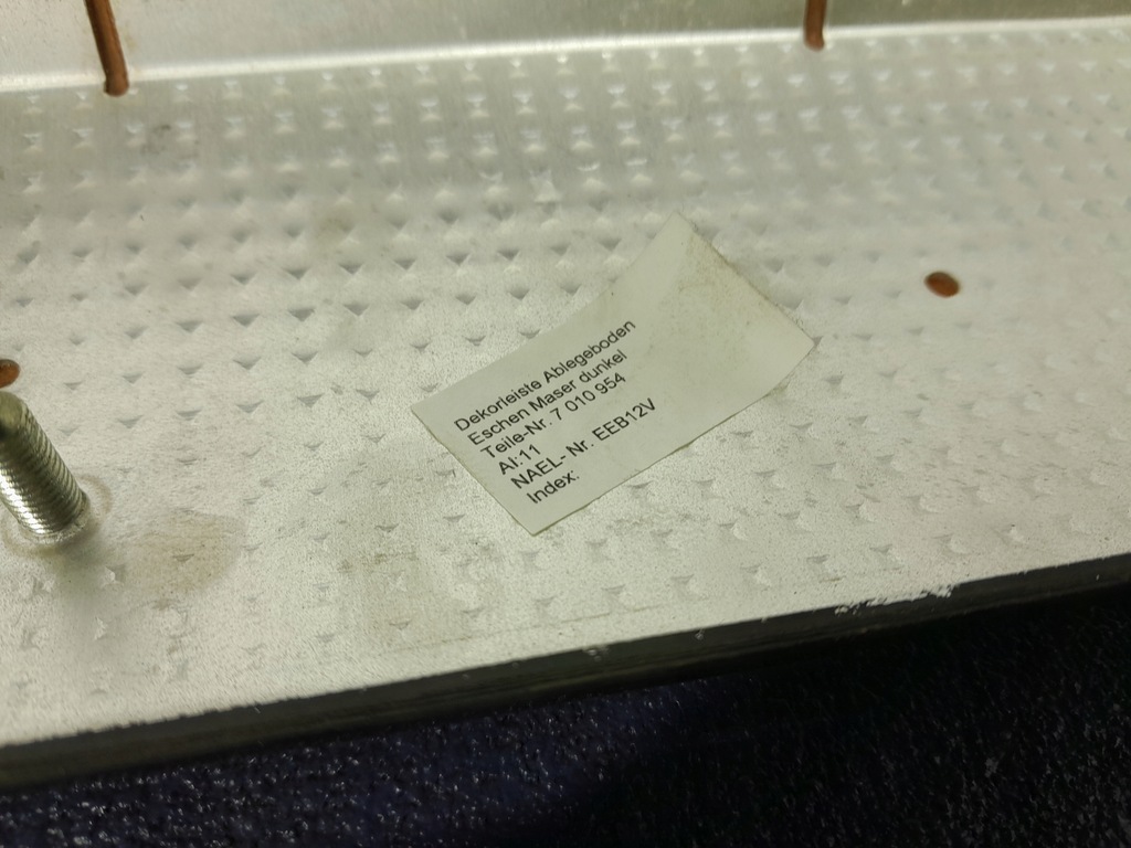 фото №8, Bmw 7 e65 e66 lci молдинг dekor задньої полиця 7010954