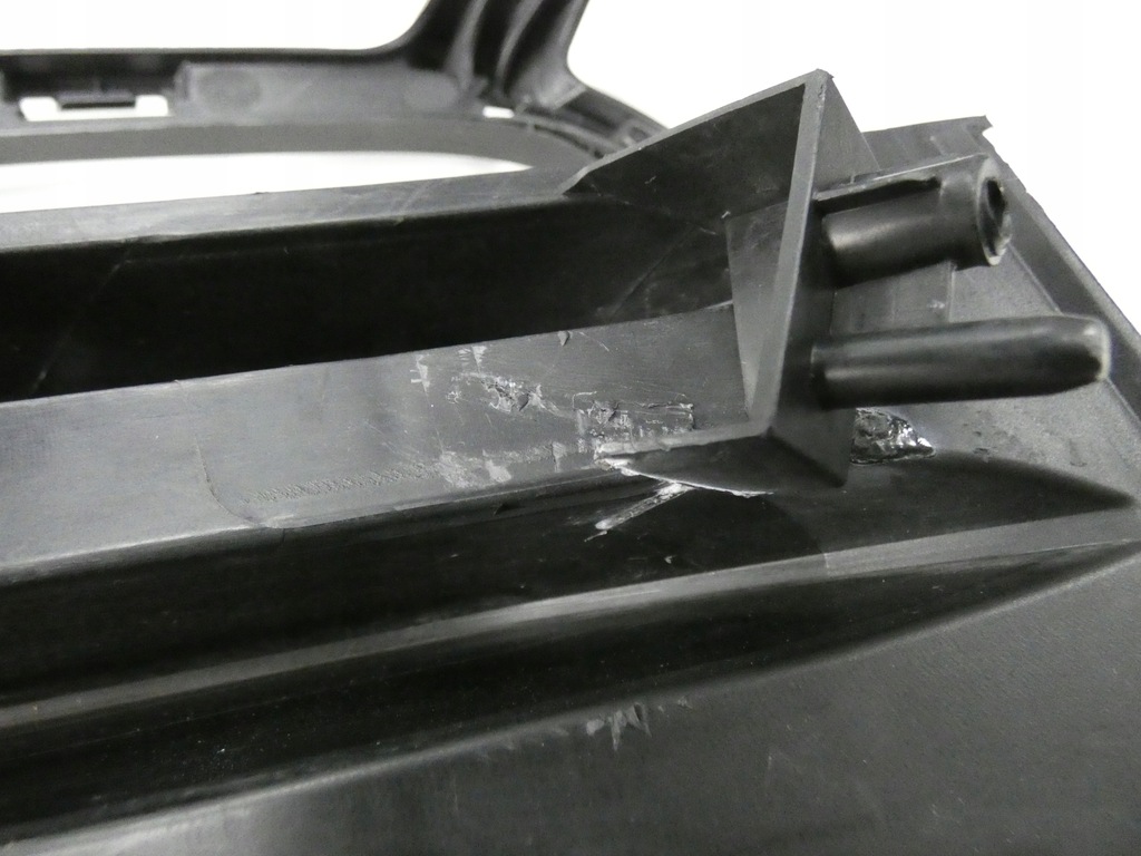 фото №6, Hyundai оригинальный номер 86564-s0000 решётка бампера