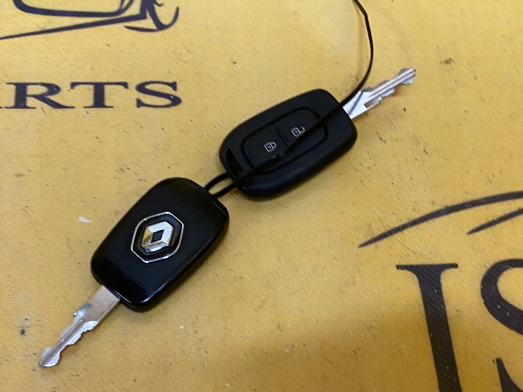 фото №3, Комплект dwa ключі ключ renault duster ii 17-
