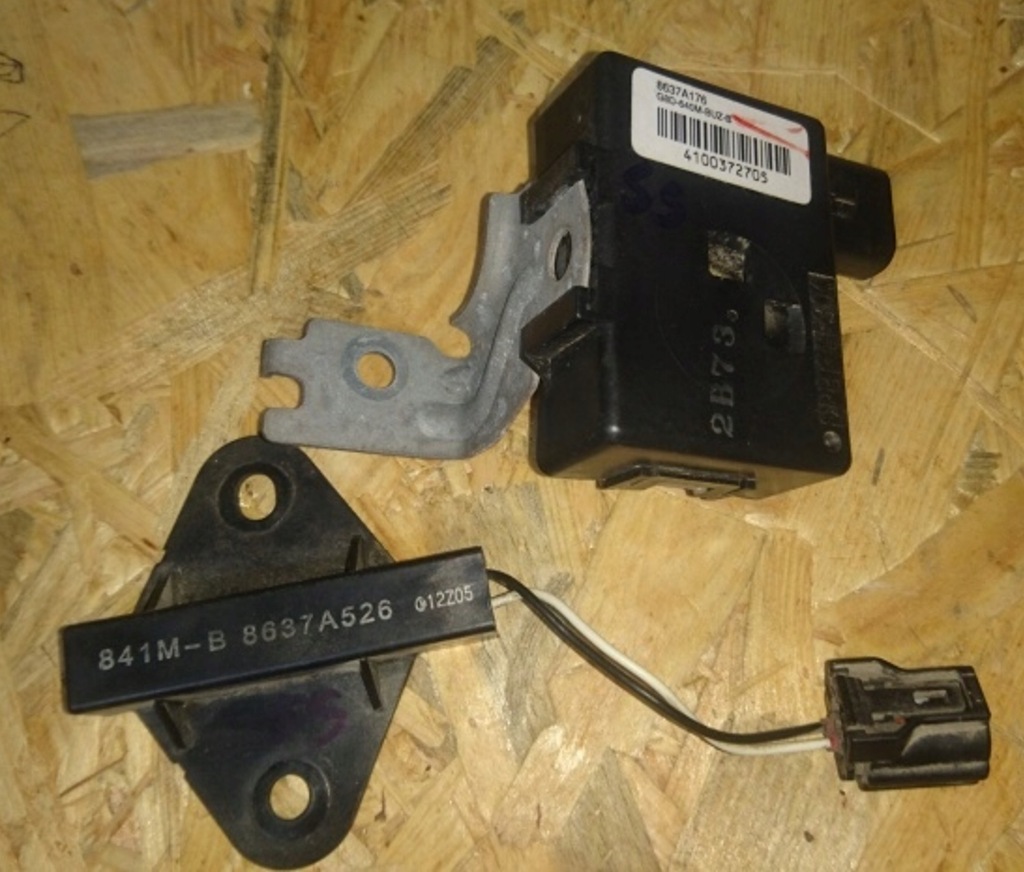 фото №1, Mitsubishi outlander eclipse cross антена kos звуковий сигнал