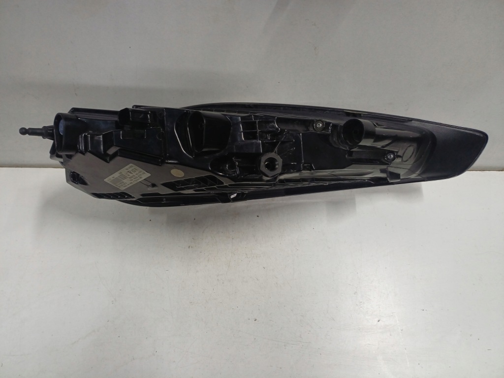 Фара правый задний  porsche boxster cayman 16- led европа Доставка