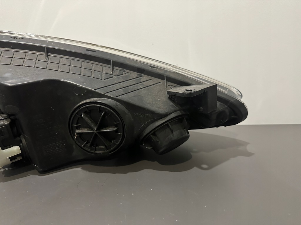 фото №14, Hyundai i10 ii лампа левая europa 92101-b9300