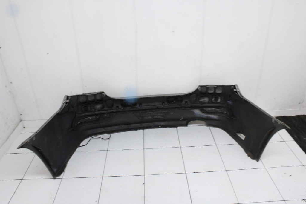 фото №9, Bmw 5 e60 sedan lift 2004r- бампер задняя задний a53 - код лакокрасочного покрытия