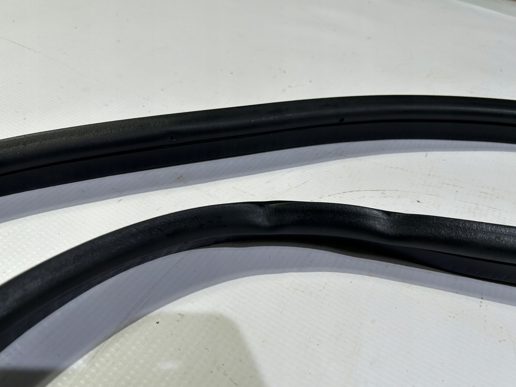 фото №8, Прокладка крышки багажника corvette c6 targa