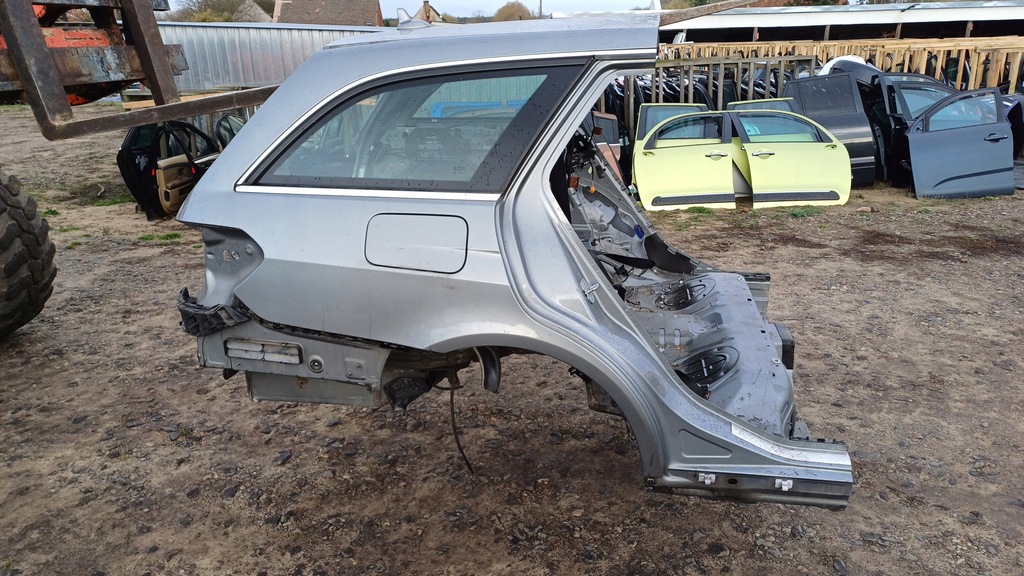 фото №1, Крила правий задня mercedes e-klasa w212 kombi 792