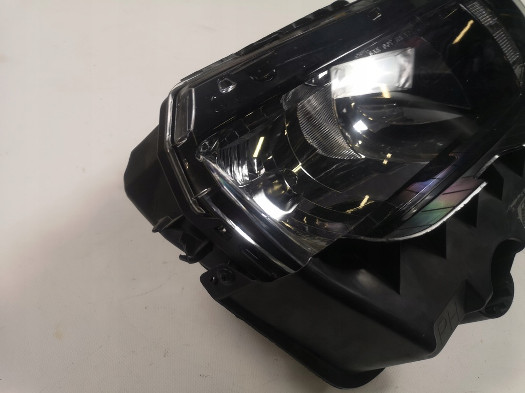фото №12, Лампа передняя правая chevrolet camaro 2014-2015