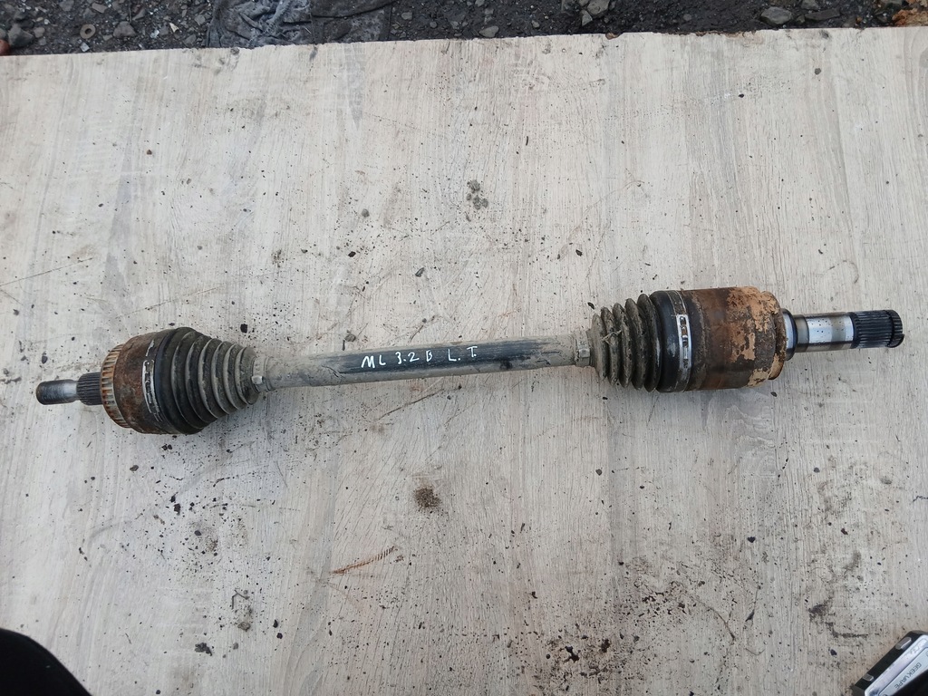 фото №1, Mercedes w163 3.2 приводной вал левый задняя