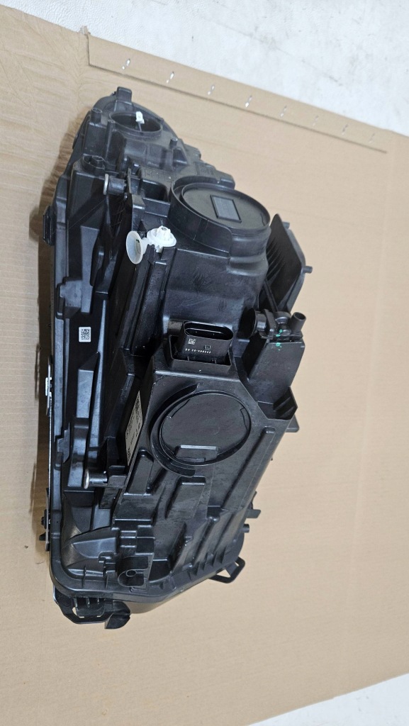 Купить Лампа правая перед передняя mercedes eqa eqb full led a2439069000