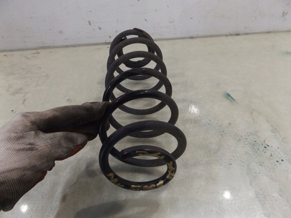 фото №3, Space star ii lift пружина задняя