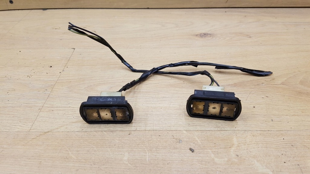 Купить Датчик контактор дверь задний  opel combo c lift