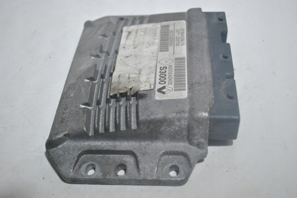фото №7, Бортовий комп'ютер двигуна renault megane ii 8200242405