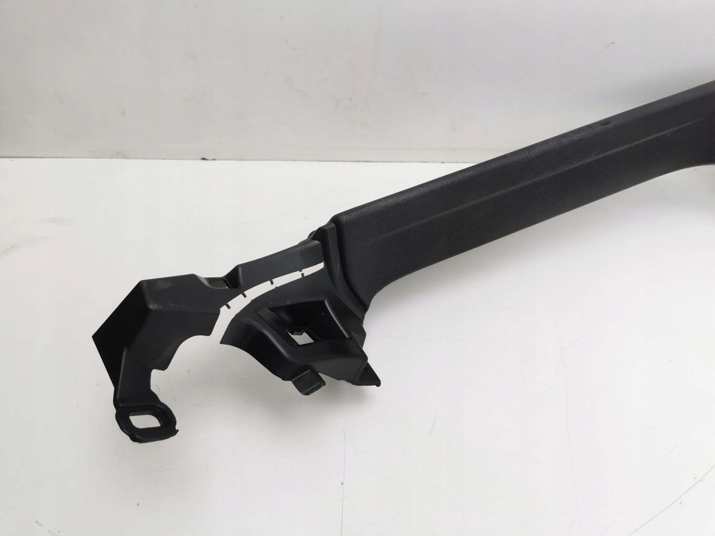 фото №9, Audi a1 2022 оббивка задній кришки багажника