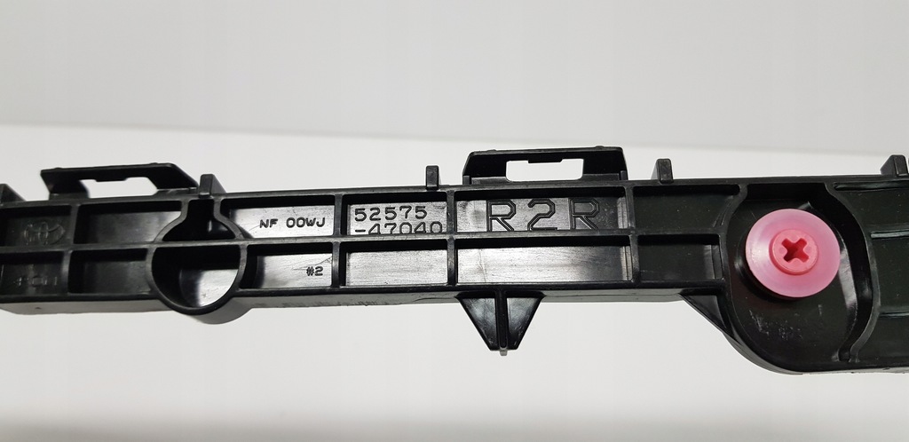 фото №11, Prius 15-18 направляющая кронштейн бампер крыла задняя r