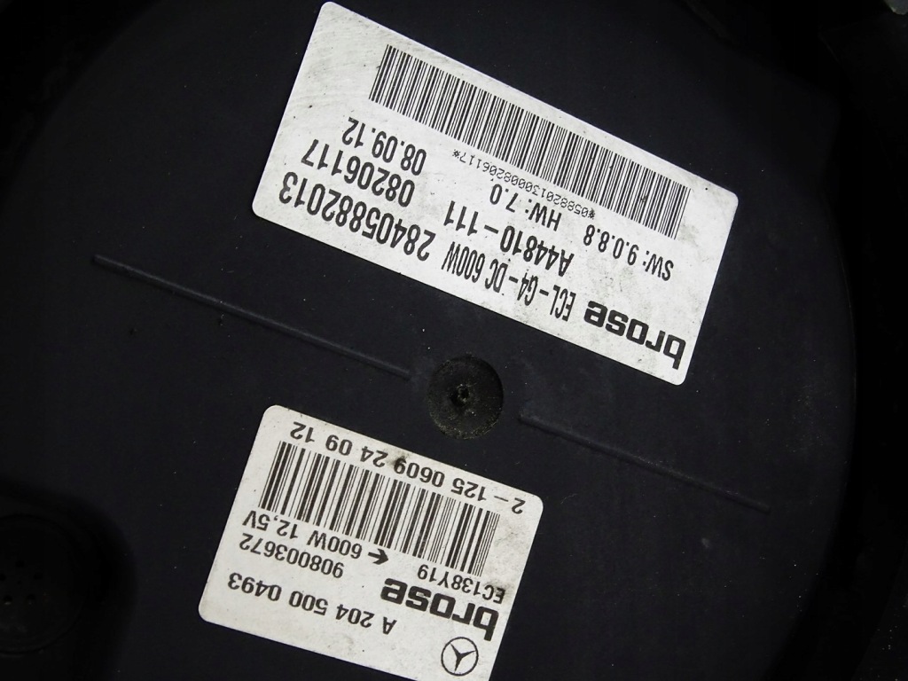 Купити Вентилятор радіатора mercedes c w204 e w212 cls w218 2049061403