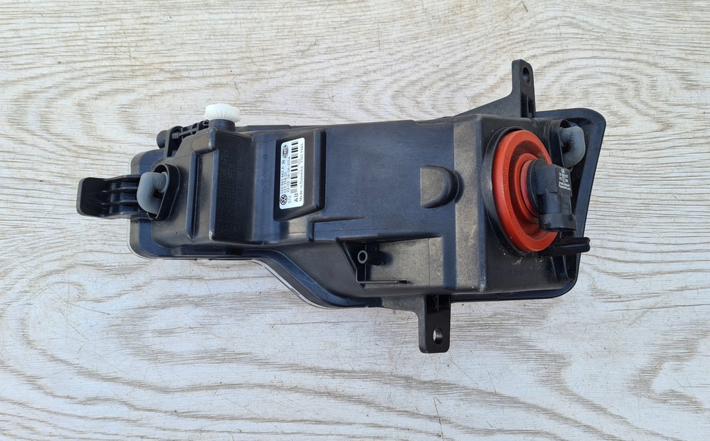 фото №5, Протитуманна фара правий vw sportsvan 510941662a