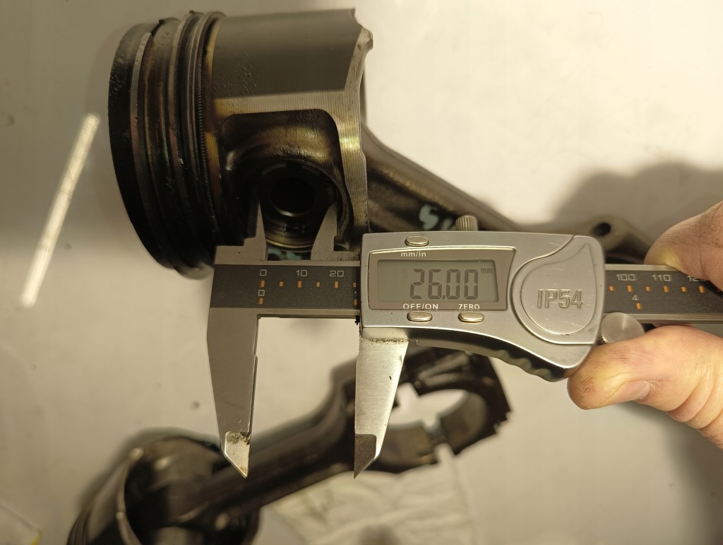 Поршень + шатун opel fiat 1.9 cdti jtd 8v a930 Недорого