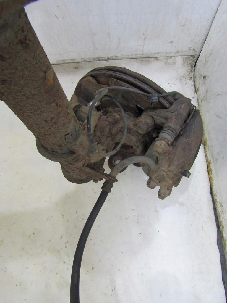 фото №6, Поворотний кулак ліва амортизаторна стійка лівий перед suzuki sx4 s-cross