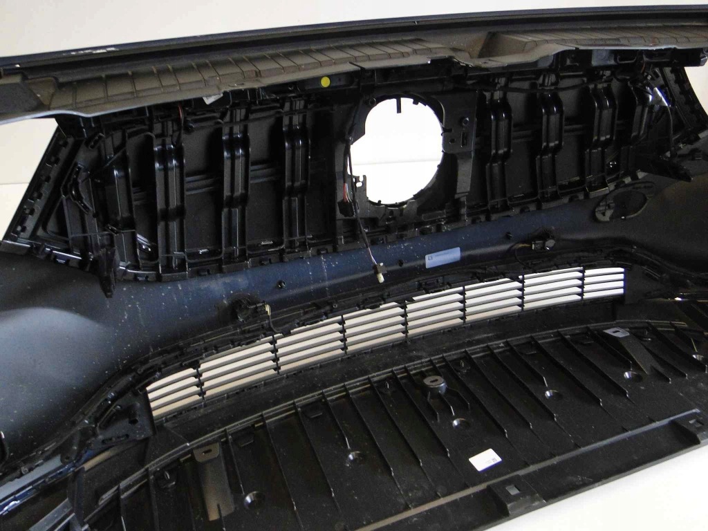 фото №12, Mercedes eqa h243 243 бампер нижня частина na pts