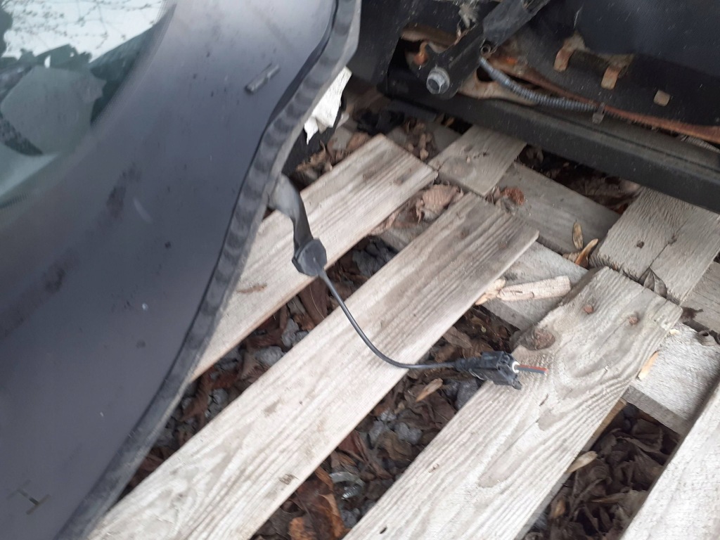 Скло передня лобове ford kuga 2 mk2 рестайлінг  cv44s03100f комплект Київ