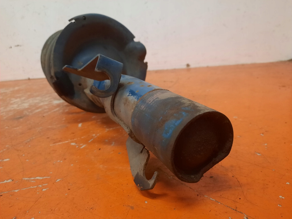 фото №6, Volvo s40 ii 2.0d136km 04-07 mcperson левый перед передний 5266230007 d4204t